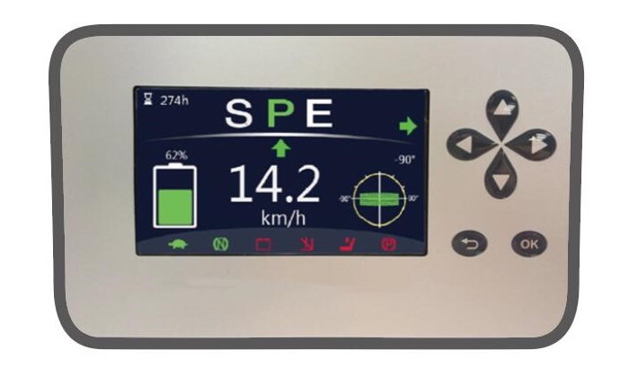 Màn hình xe nâng điện Lithium 2.5 tấn hiển thị đầy đủ chức năng